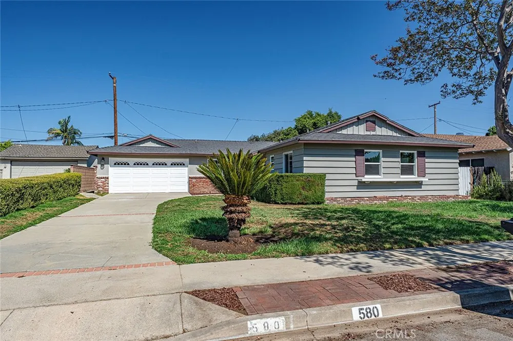 580 Dover Rd Covina, CA 91722