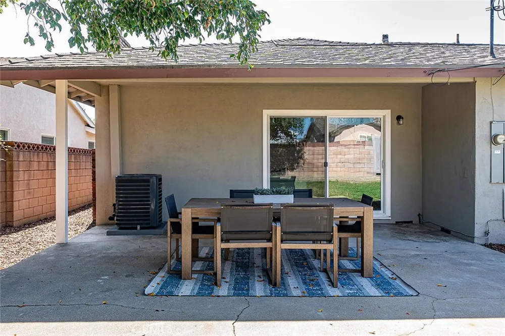580 Dover Rd Covina, CA 91722
