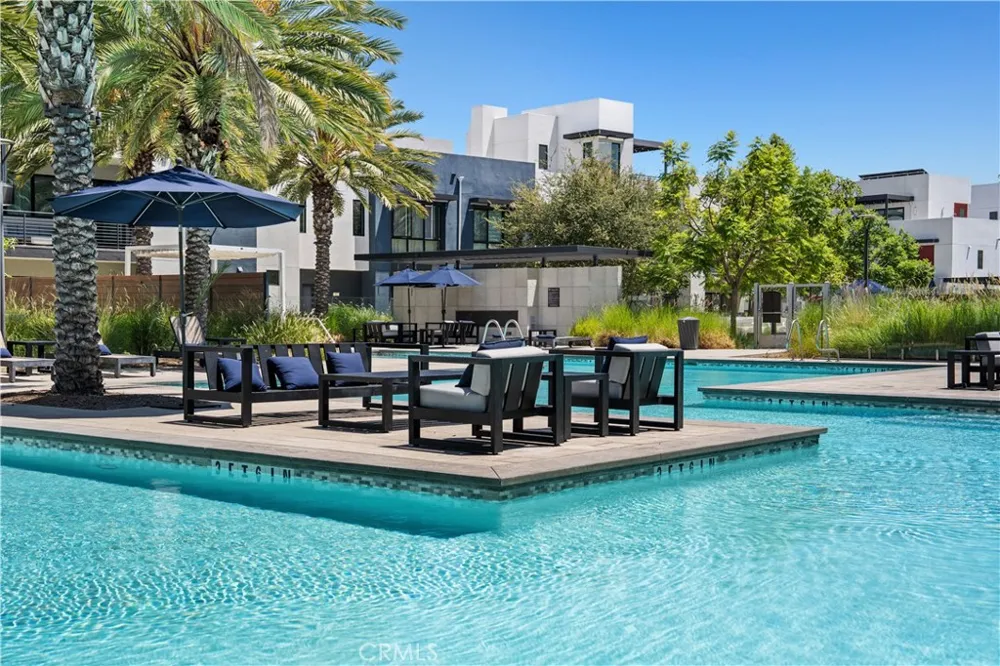 309 Lodestar Tustin, CA 92782
