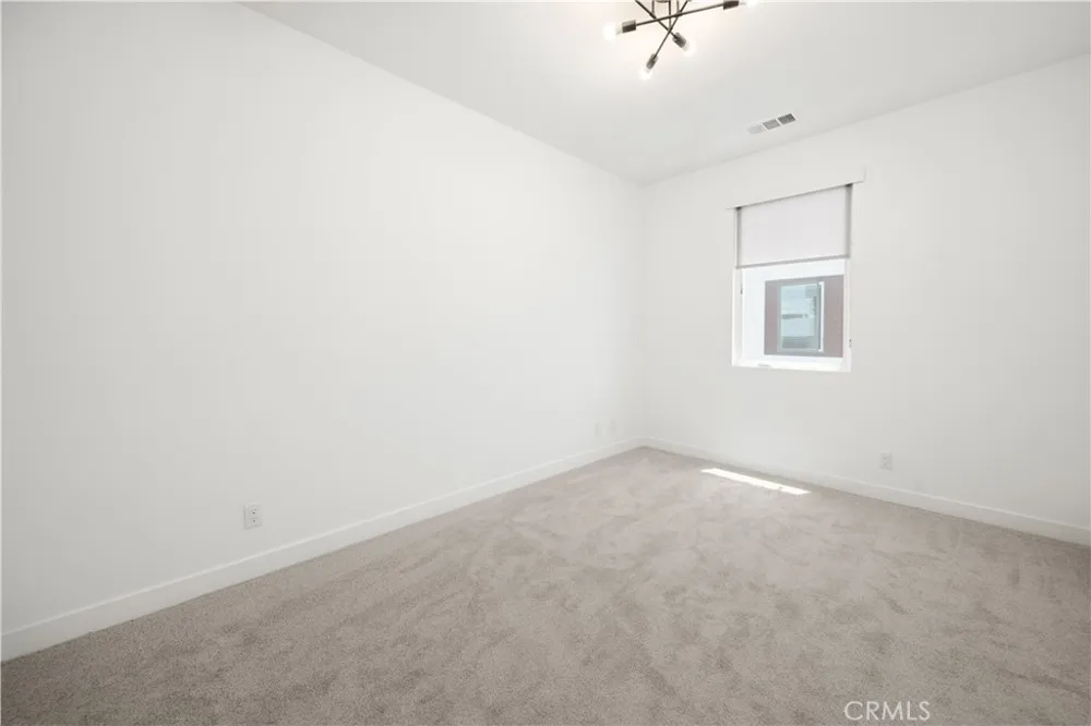 309 Lodestar Tustin, CA 92782