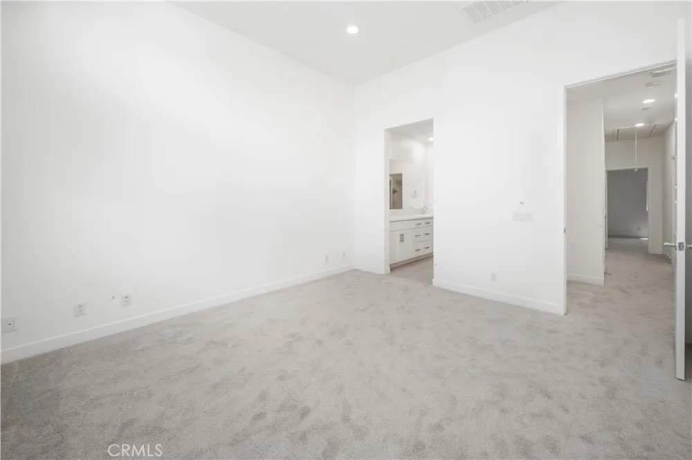309 Lodestar Tustin, CA 92782