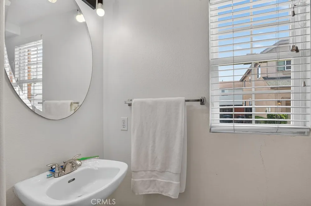 34 Rue Du Chateau Aliso Viejo, CA 92656