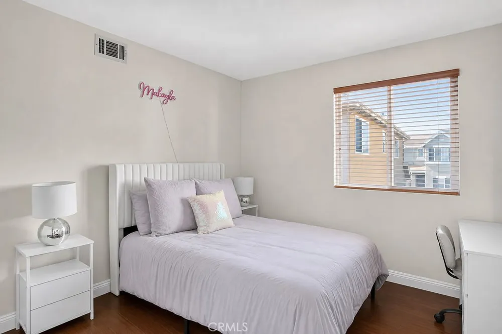 34 Rue Du Chateau Aliso Viejo, CA 92656