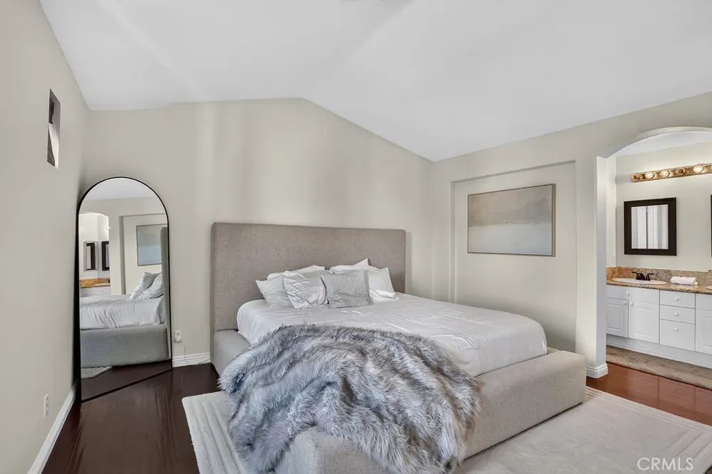 34 Rue Du Chateau Aliso Viejo, CA 92656