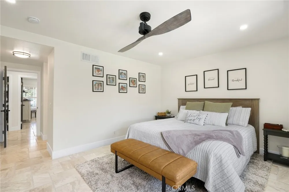 21052 Amberwick Lane Huntington Beach, CA 92646