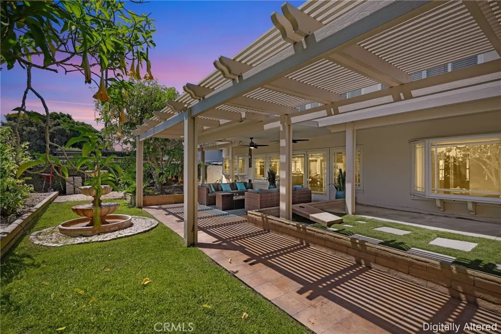 21052 Amberwick Lane Huntington Beach, CA 92646