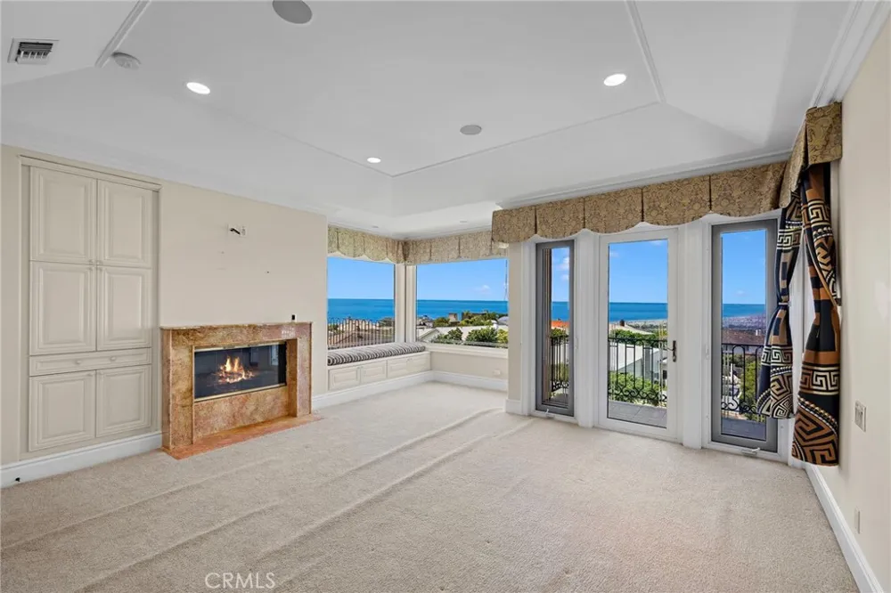55 Montecito Corona del Mar, CA 92625