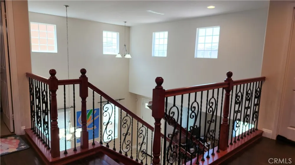19820 Ellis Henry Court Newhall, CA 91321