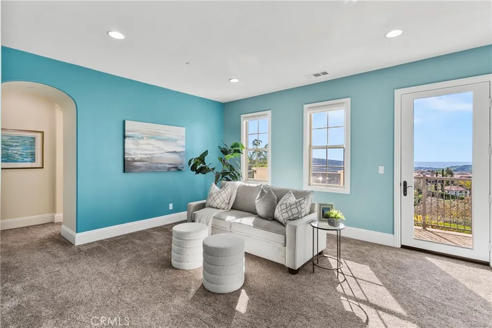 17 Calle Viviana San Clemente, CA 92673