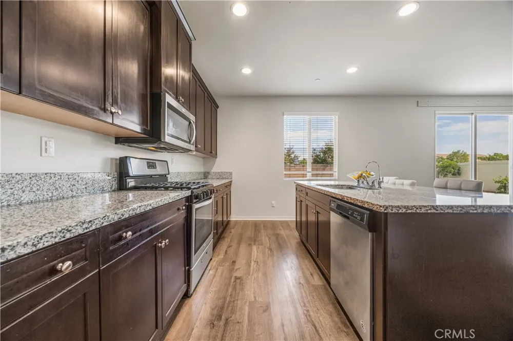 29338 Sword Fern Lake Elsinore, CA 92530