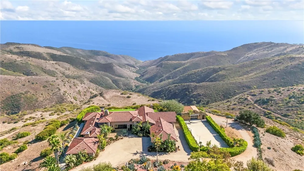 10936 Pacific View Malibu, CA 90265