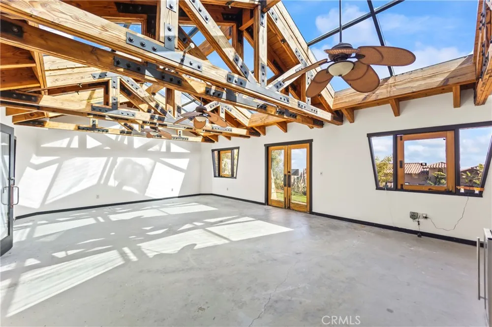 10936 Pacific View Malibu, CA 90265