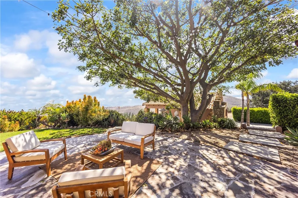 10936 Pacific View Malibu, CA 90265