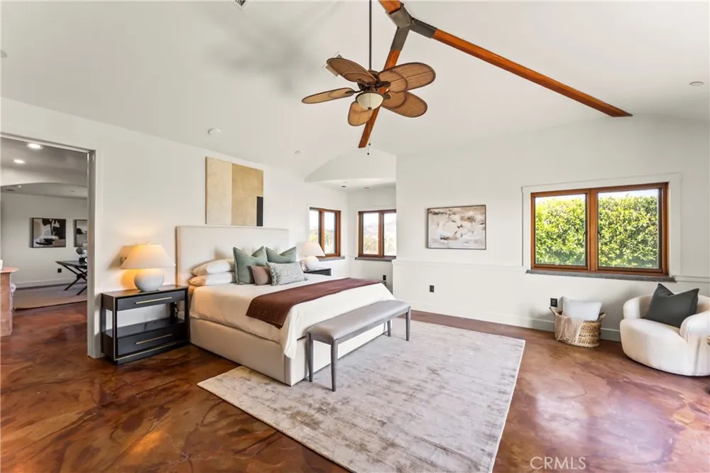 10936 Pacific View Malibu, CA 90265