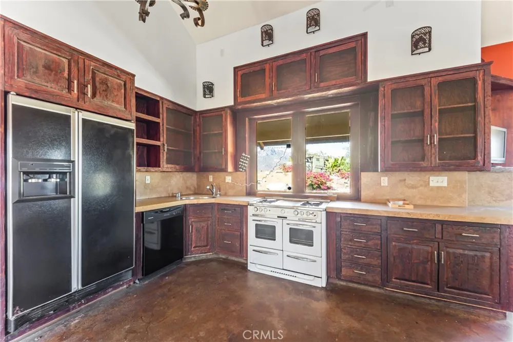 10936 Pacific View Malibu, CA 90265