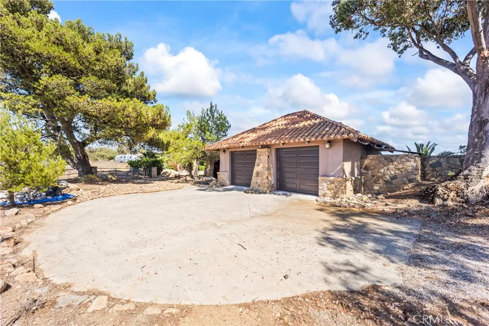 10936 Pacific View Malibu, CA 90265