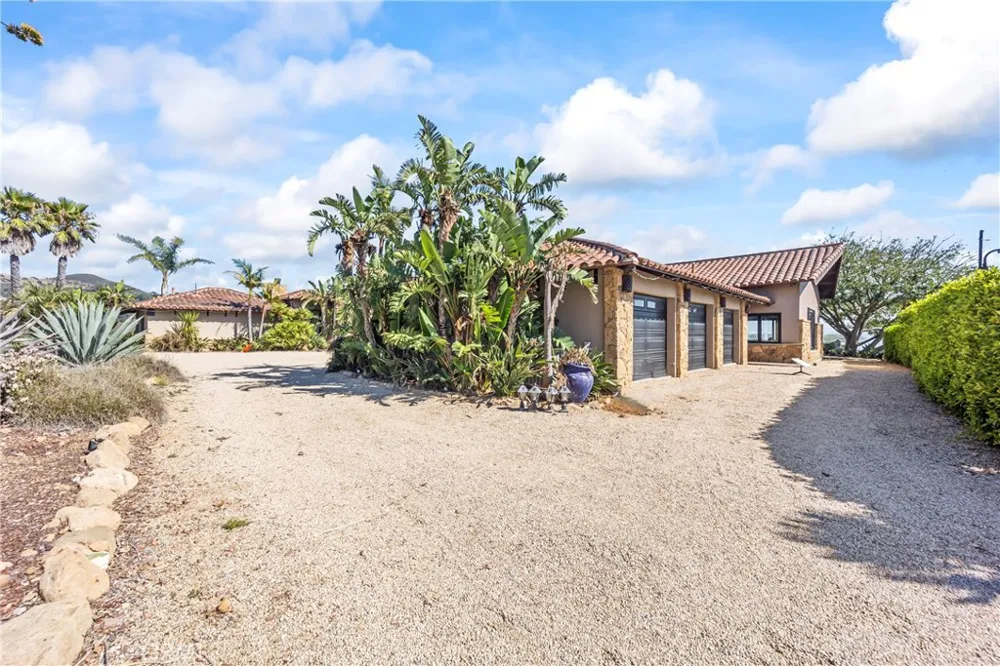 10936 Pacific View Malibu, CA 90265