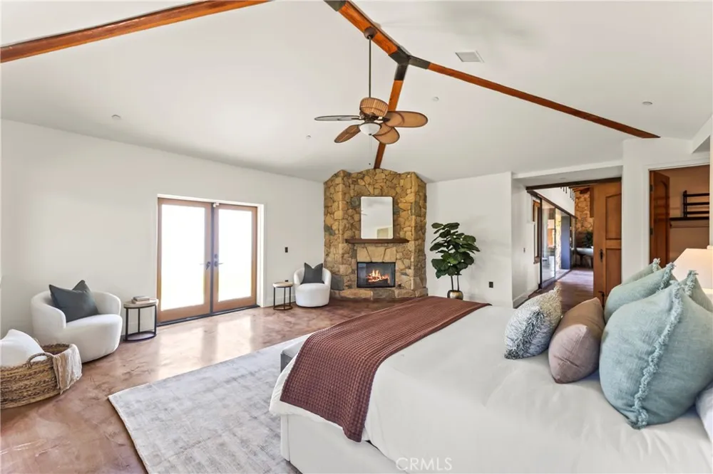 10936 Pacific View Malibu, CA 90265