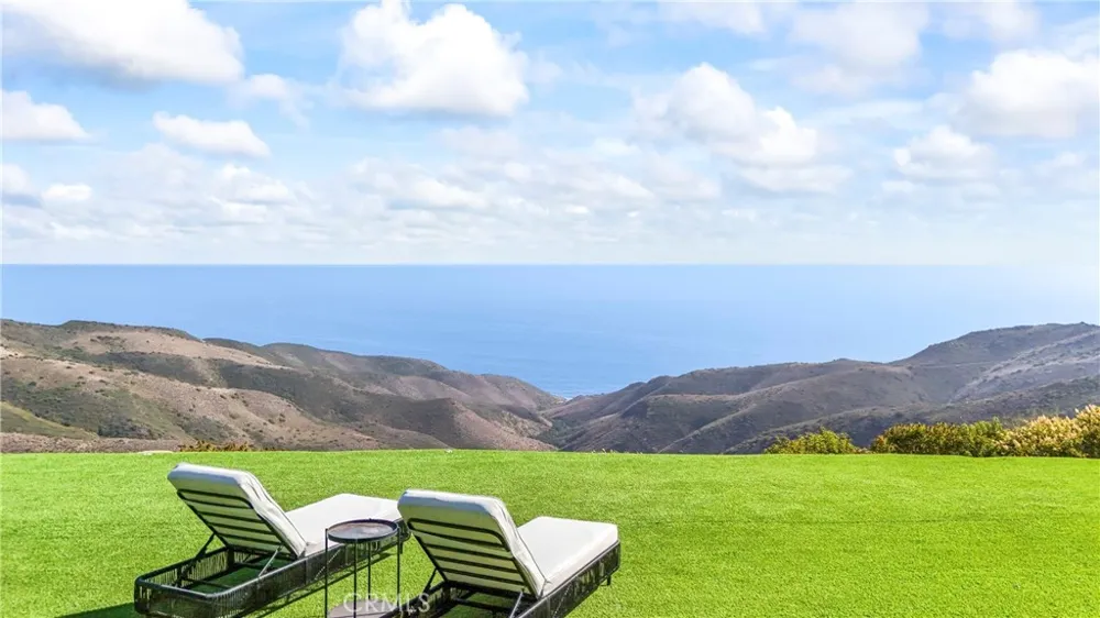 10936 Pacific View Malibu, CA 90265