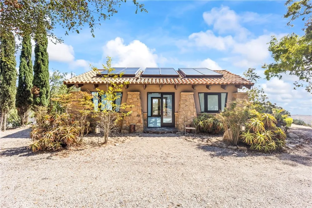 10936 Pacific View Malibu, CA 90265