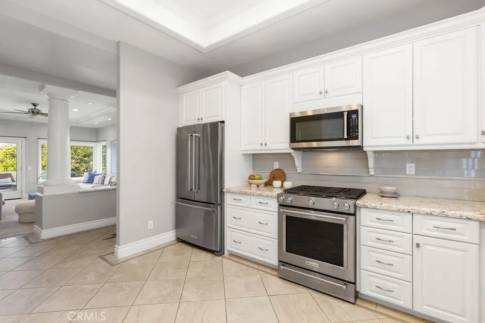 33 Wimbledon Court Dana Point, CA 92629