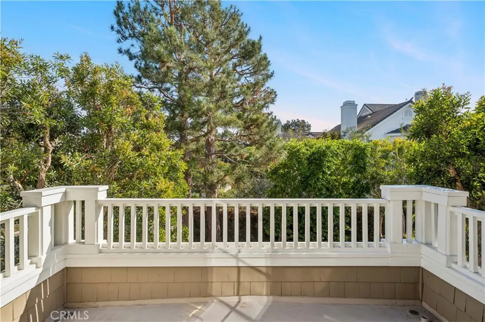 15 Jupiter Hills Drive Newport Beach, CA 92660