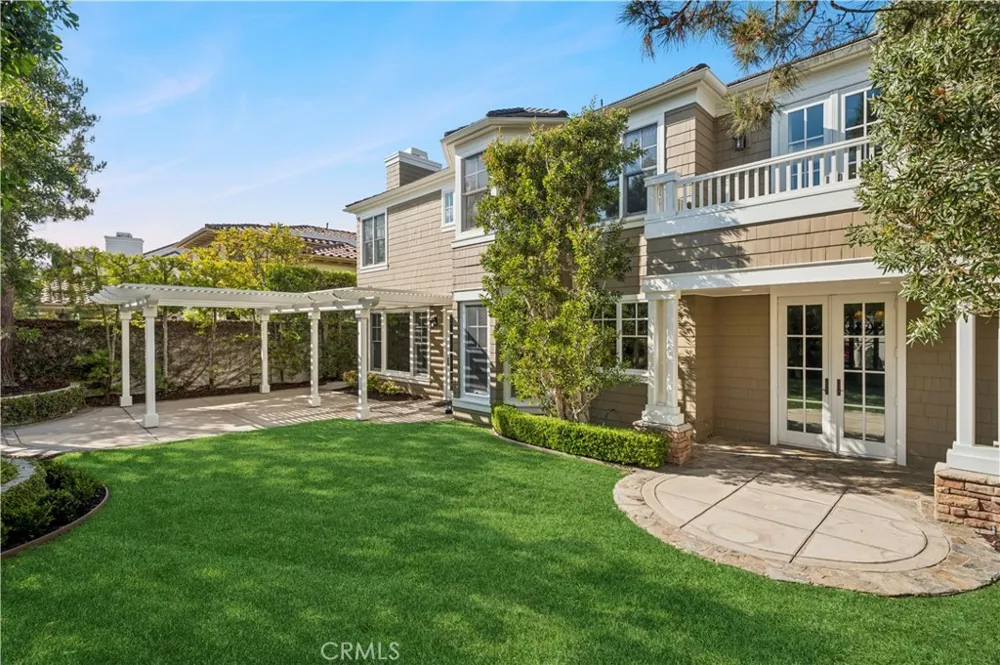 15 Jupiter Hills Drive Newport Beach, CA 92660