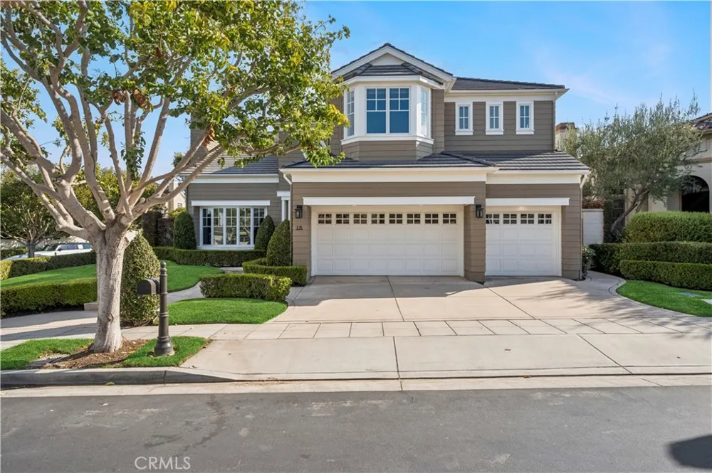 15 Jupiter Hills Drive Newport Beach, CA 92660