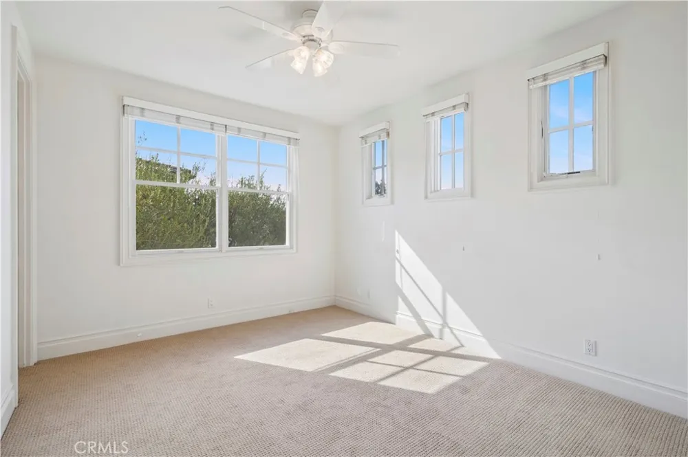 15 Jupiter Hills Drive Newport Beach, CA 92660