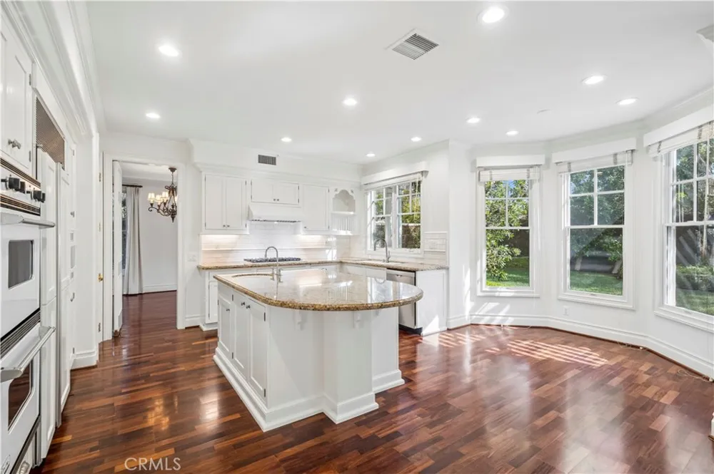 15 Jupiter Hills Drive Newport Beach, CA 92660