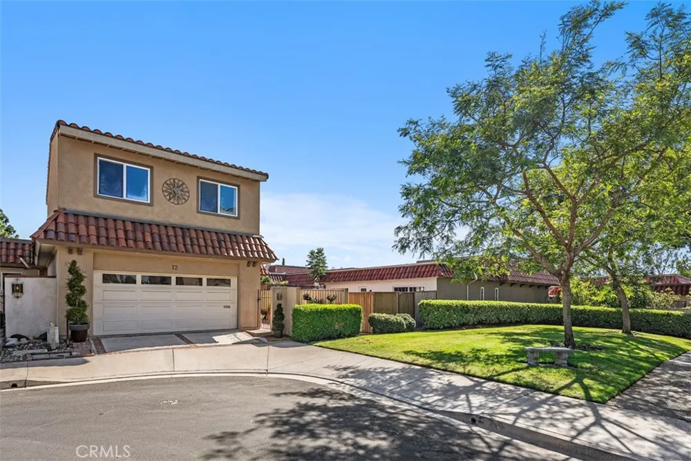 12 Satinwood Irvine, CA 92612