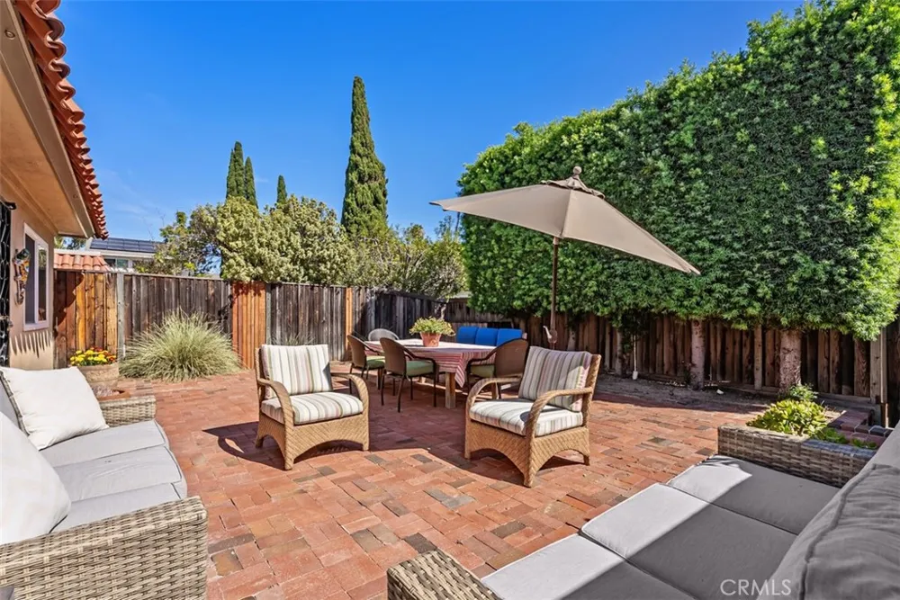12 Satinwood Irvine, CA 92612