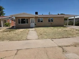 4943 Aiken Lane