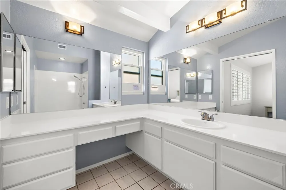 17614 Windward Terrace Bellflower, CA 90706