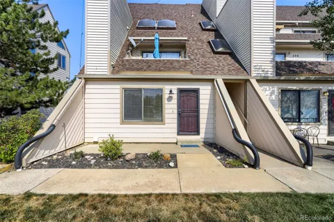 4266 S Eldridge Street #101