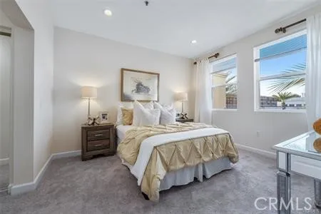 1434 Scholarship Irvine, CA 92612