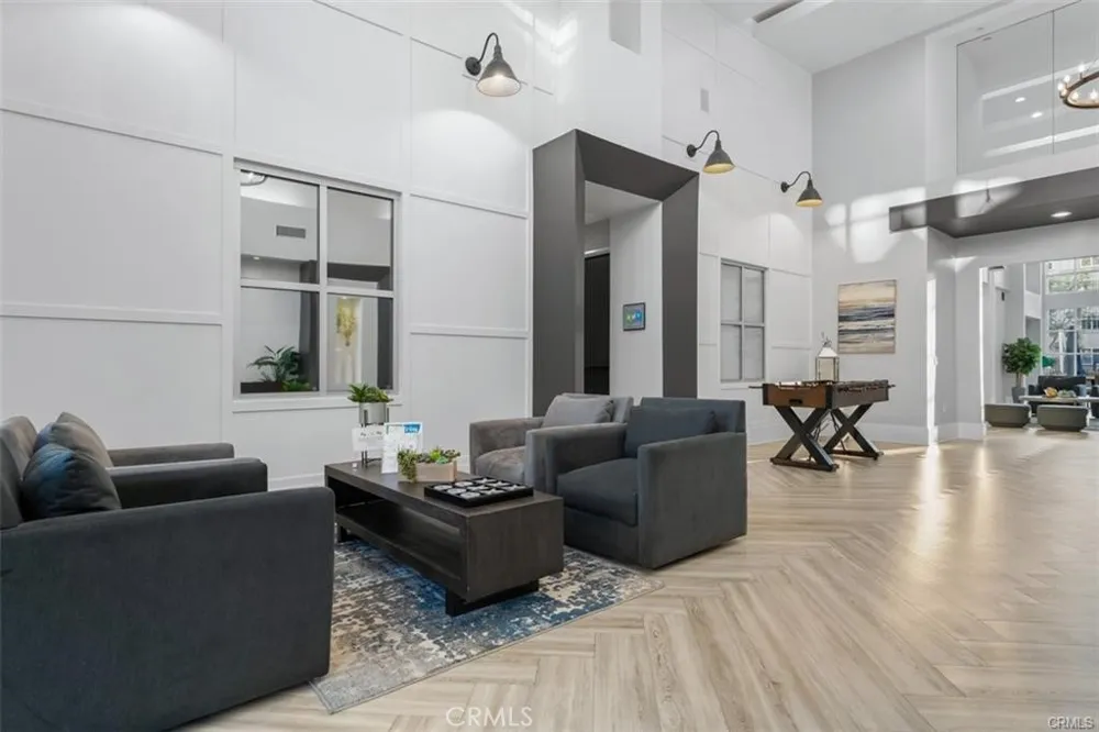 1434 Scholarship Irvine, CA 92612