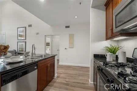 1434 Scholarship Irvine, CA 92612
