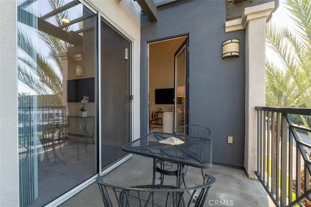 1434 Scholarship Irvine, CA 92612