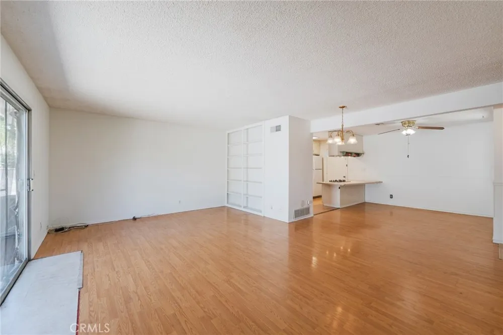 331 E. Olive Ave. La Habra, CA 90631