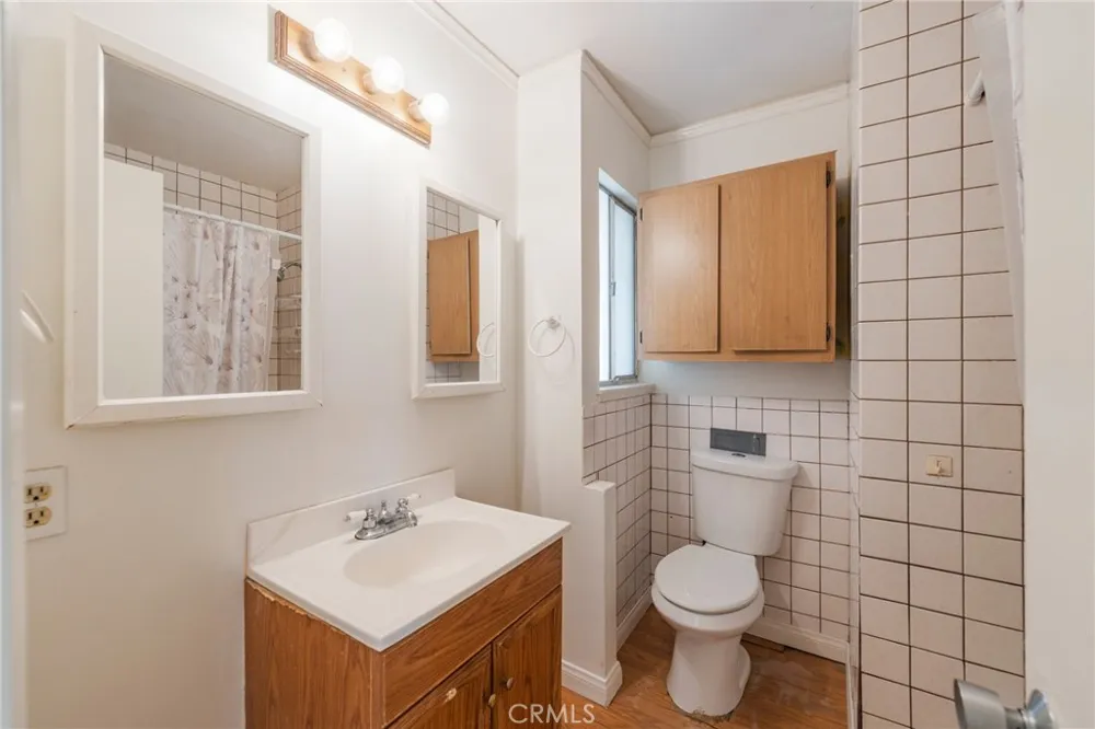 331 E. Olive Ave. La Habra, CA 90631