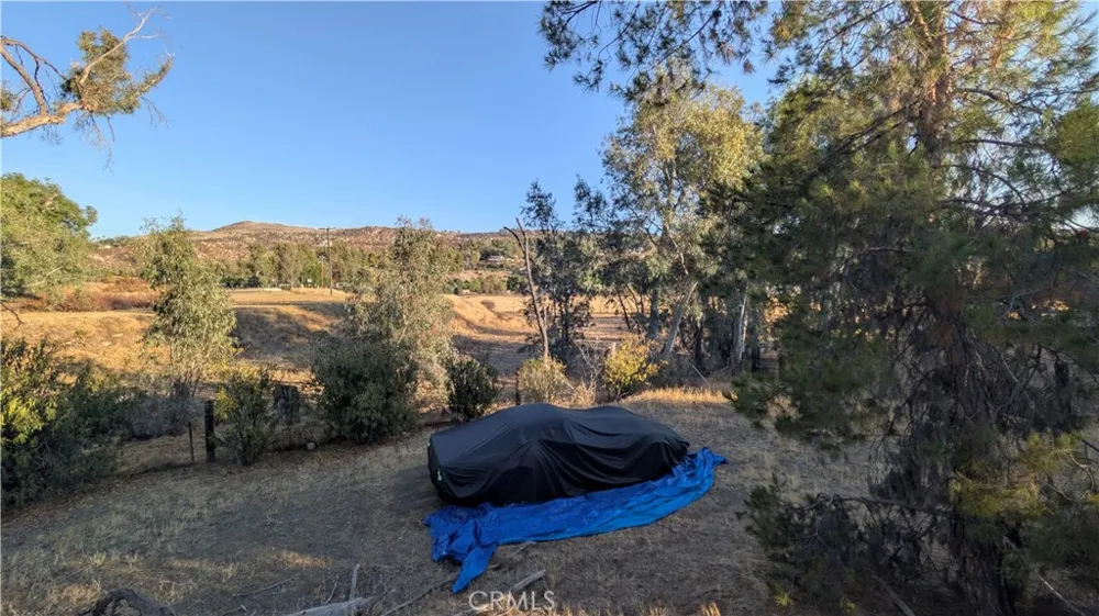 42151 Crest Hemet, CA 92544