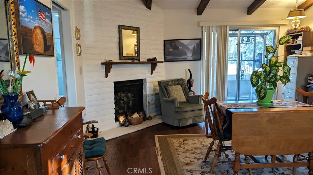 42151 Crest Hemet, CA 92544