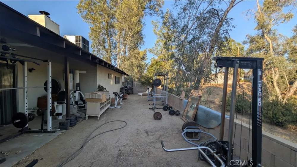 42151 Crest Hemet, CA 92544