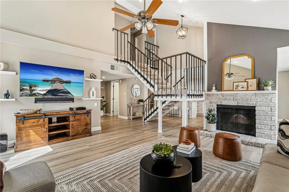25281 Aldea Court Mission Viejo, CA 92691
