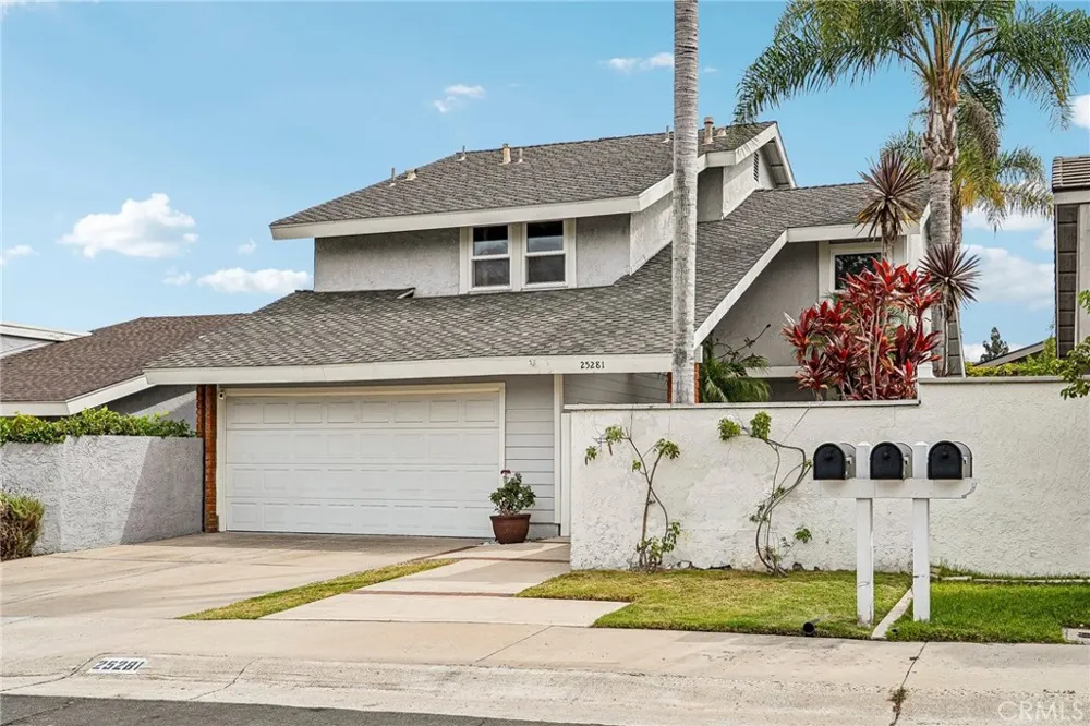 25281 Aldea Court Mission Viejo, CA 92691
