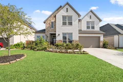 32018 Crested Knoll Court