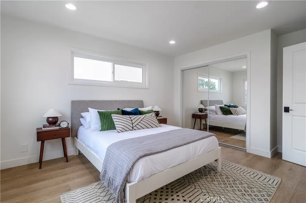 5382 Christal Garden Grove, CA 92845