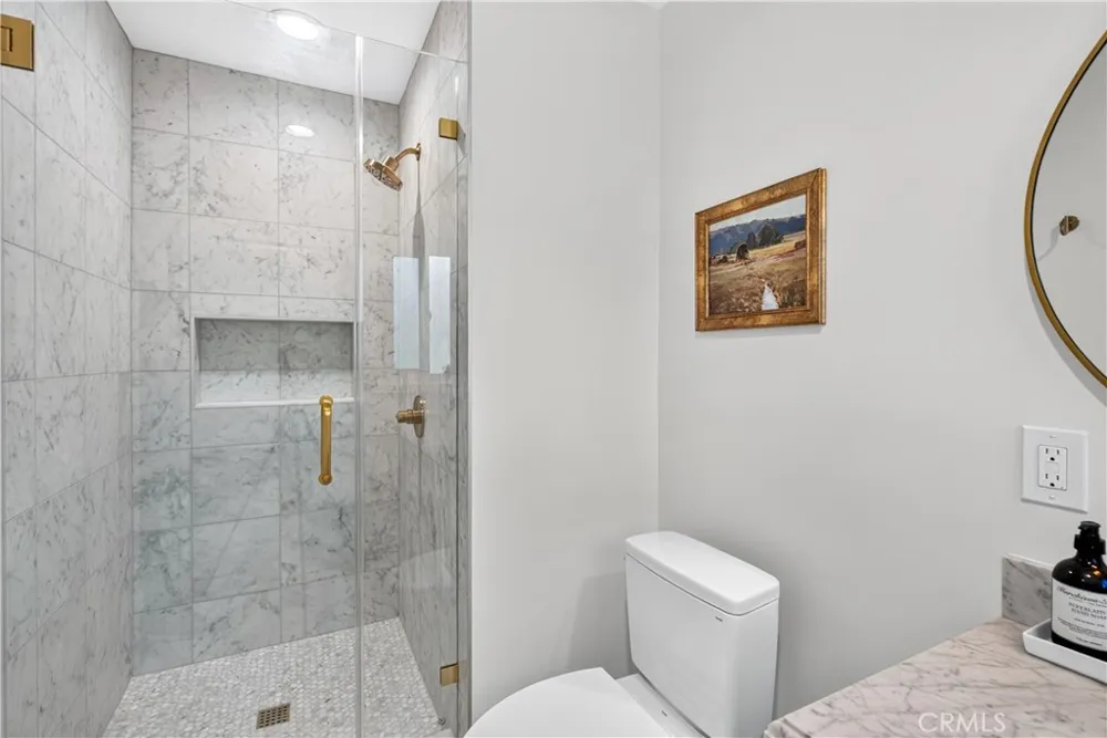 5382 Christal Garden Grove, CA 92845