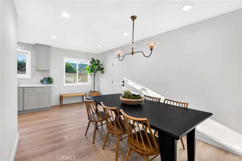 5382 Christal Garden Grove, CA 92845